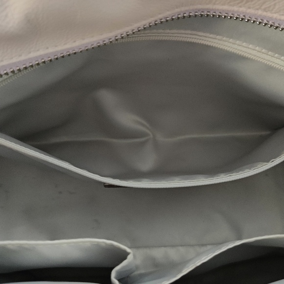 COACH GALLERY Signature C Stitch Patent Leather Zippered TOTE Shoulder Bag Cream - Picture 9 of 11